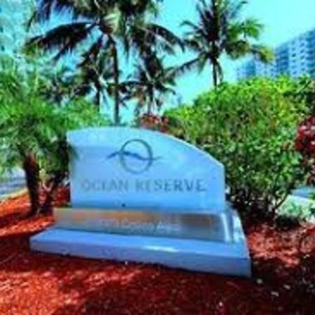 Zen Vacation Rentals Modern Penthouse Across Ocean Miami Beach Exterior photo